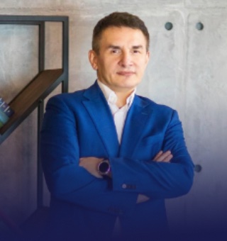 Александр Кушнирук